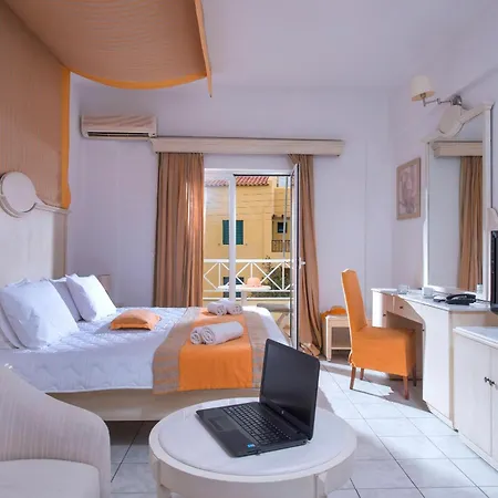Hotel Elmi & Hersonissos (Crete)