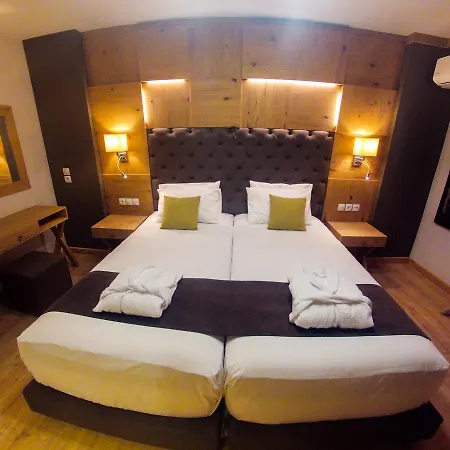 Elmi & Hotel Hersonissos (Crete)