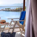 Elmi & 4* Χερσόνησος