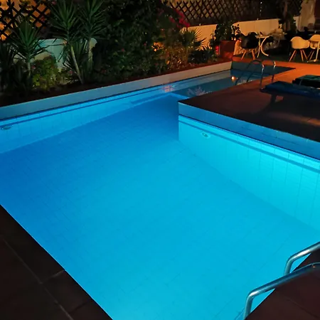 Otel Elmi & 4*