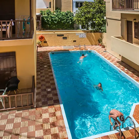 Elmi & Hotel 4*