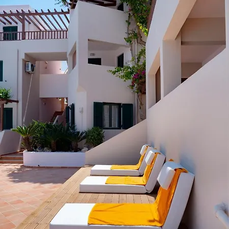 Hotel Elmi & Hersonissos (Crete)