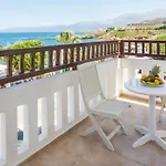 Hotel Elmi & 4*