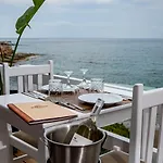 Elmi & Hotel Hersonissos (Crete)