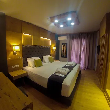Elmi & Hotel